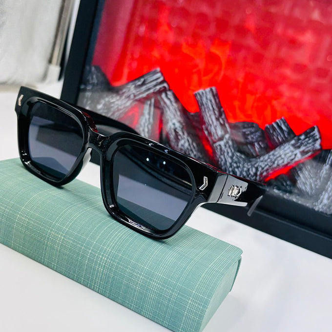 Lunette de Soleil – Fashion avec étuit et mouchoir