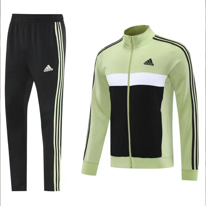 Ensemble survêtement Sport – Adidas