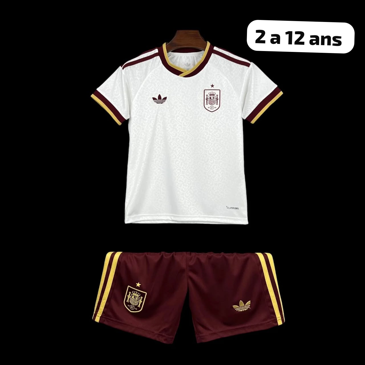 Espagne
 
Maillot
 
Extérieur
 
CDM
 
26
 
–
Enfant
