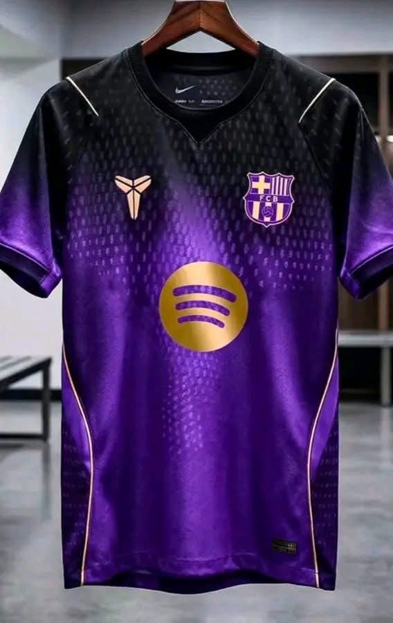 Maillot Barça domicile extérieur et troisième