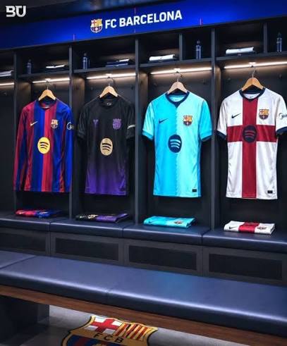 Maillot Barça domicile extérieur et troisième