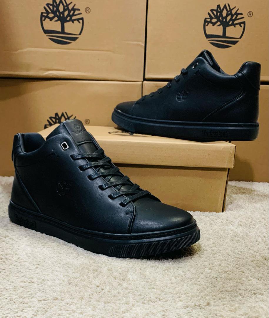 BASKET MONTANTE NOIR