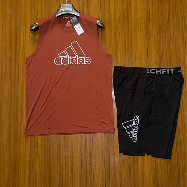 Ensemble Débardeur et Short de Sport