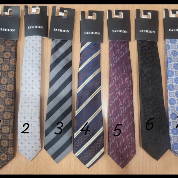 Cravates (choix par numéro)