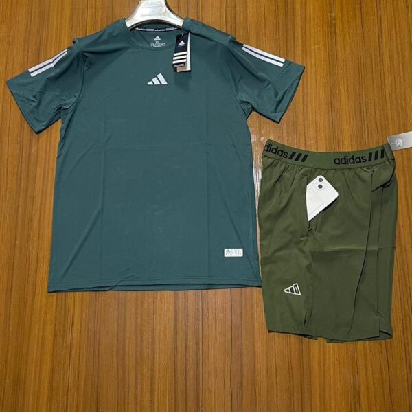 Tenue de Sport T-Shirt et Short