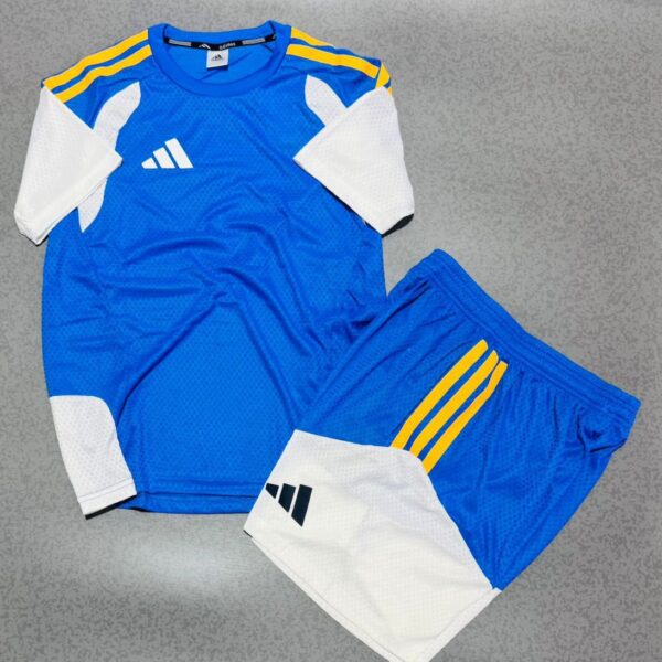 Tenue de Sport T-Shirt et Short