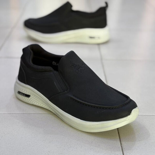 Basket Sketchers léger 125 grs