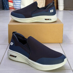 Basket Sketchers léger 125 grs