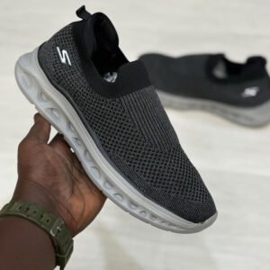 Basket Sketchers léger 125 grs