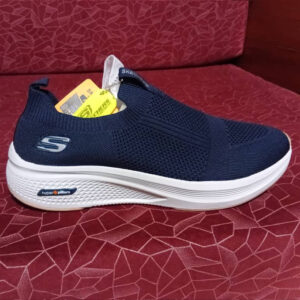 Basket Sketchers léger 125 grs