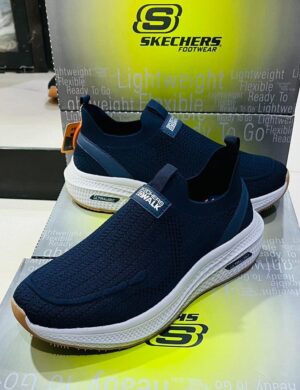Basket Skechers Bleu léger 125grs