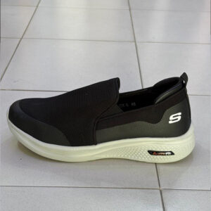 Basket Sketchers léger 125 grs