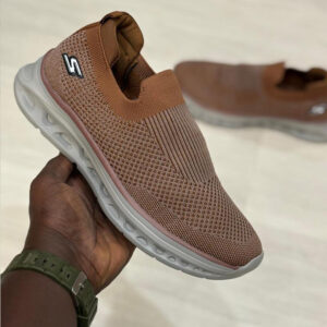 Basket Sketchers léger 125 grs