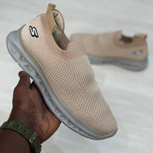 Basket Sketchers léger 125 grs