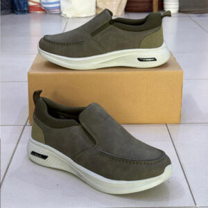 Basket Sketchers léger 125 grs