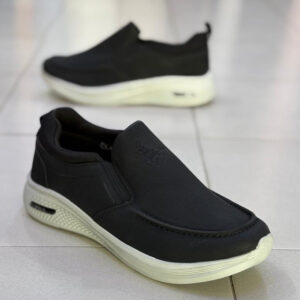 Basket Sketchers léger 125 grs