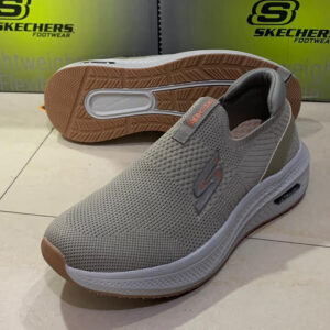 Basket Sketchers léger 125 grs