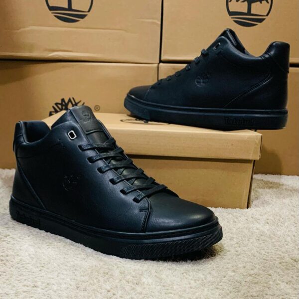 BASKET MONTANTE NOIR