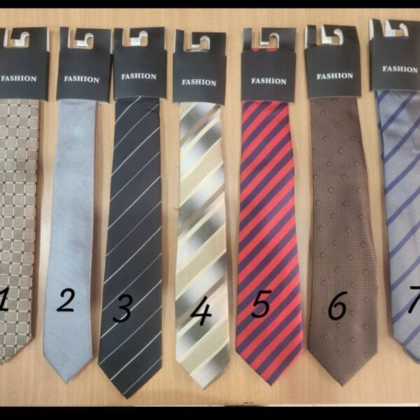 Cravates (choix par numéro)